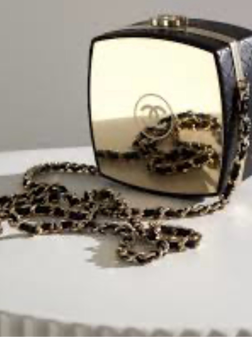 CHANEL Gold Mirror Compact Crossbody with Chain Strap
